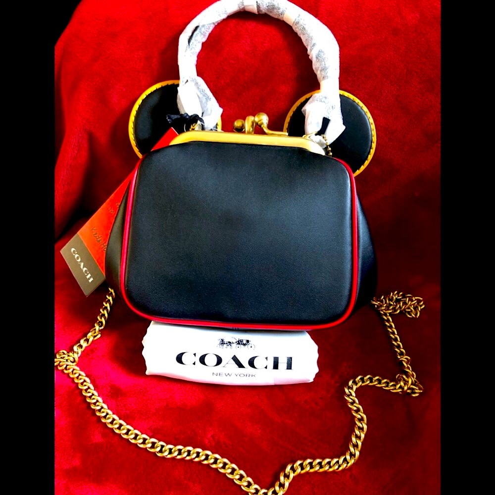 Coach Disney Mickey Mouse X Keith Haring Kisslock